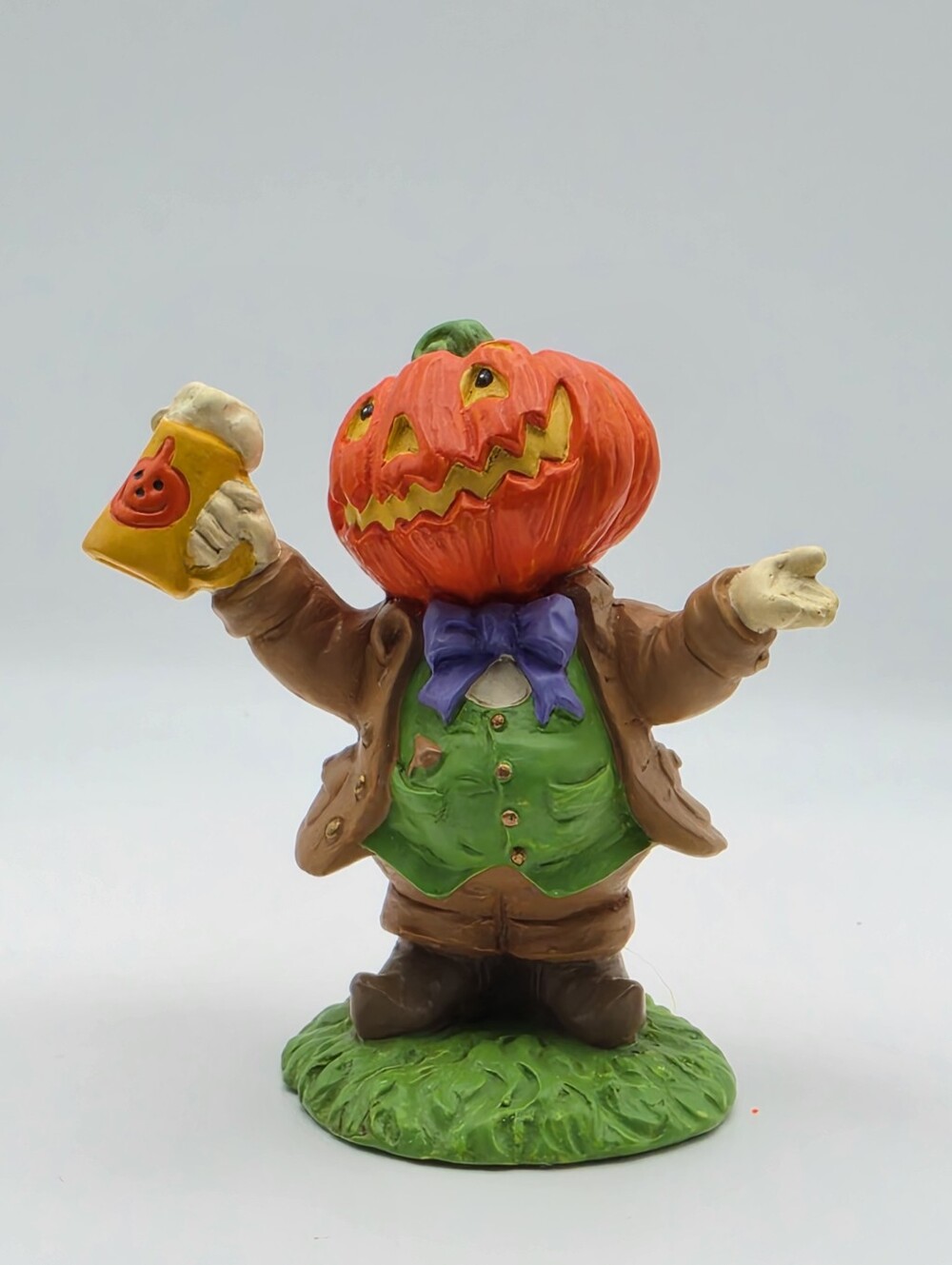 Vintage Midwest of Cannon Falls Creepy Hollow Pumpkin Figurine MCF